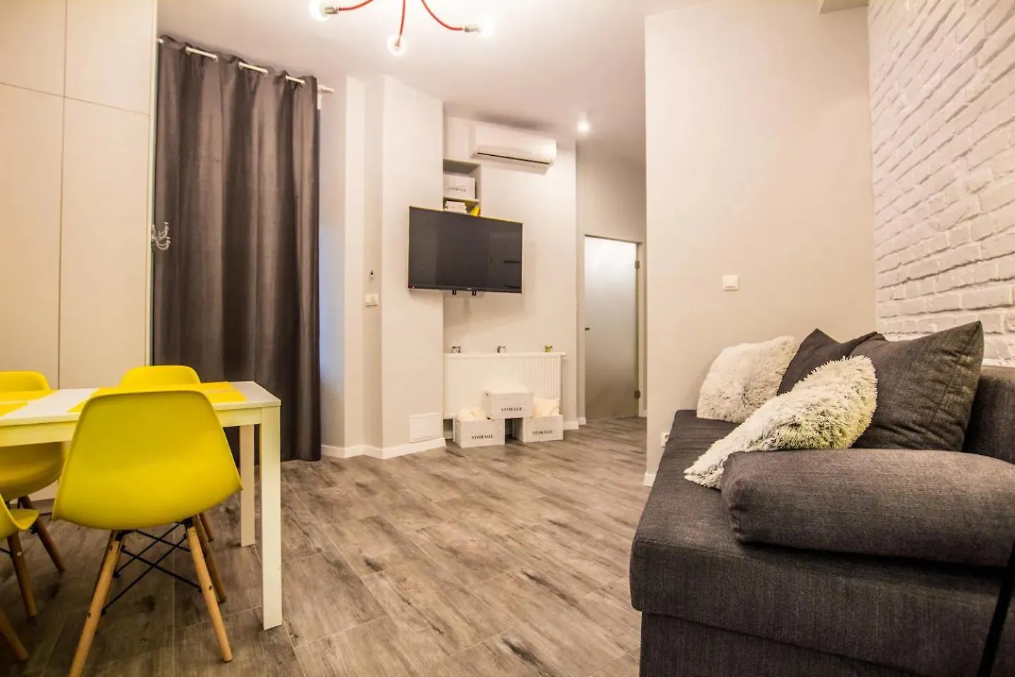 1-Bedroom Apartment - Kazimierz- Starowislna 54 Krakow Poland